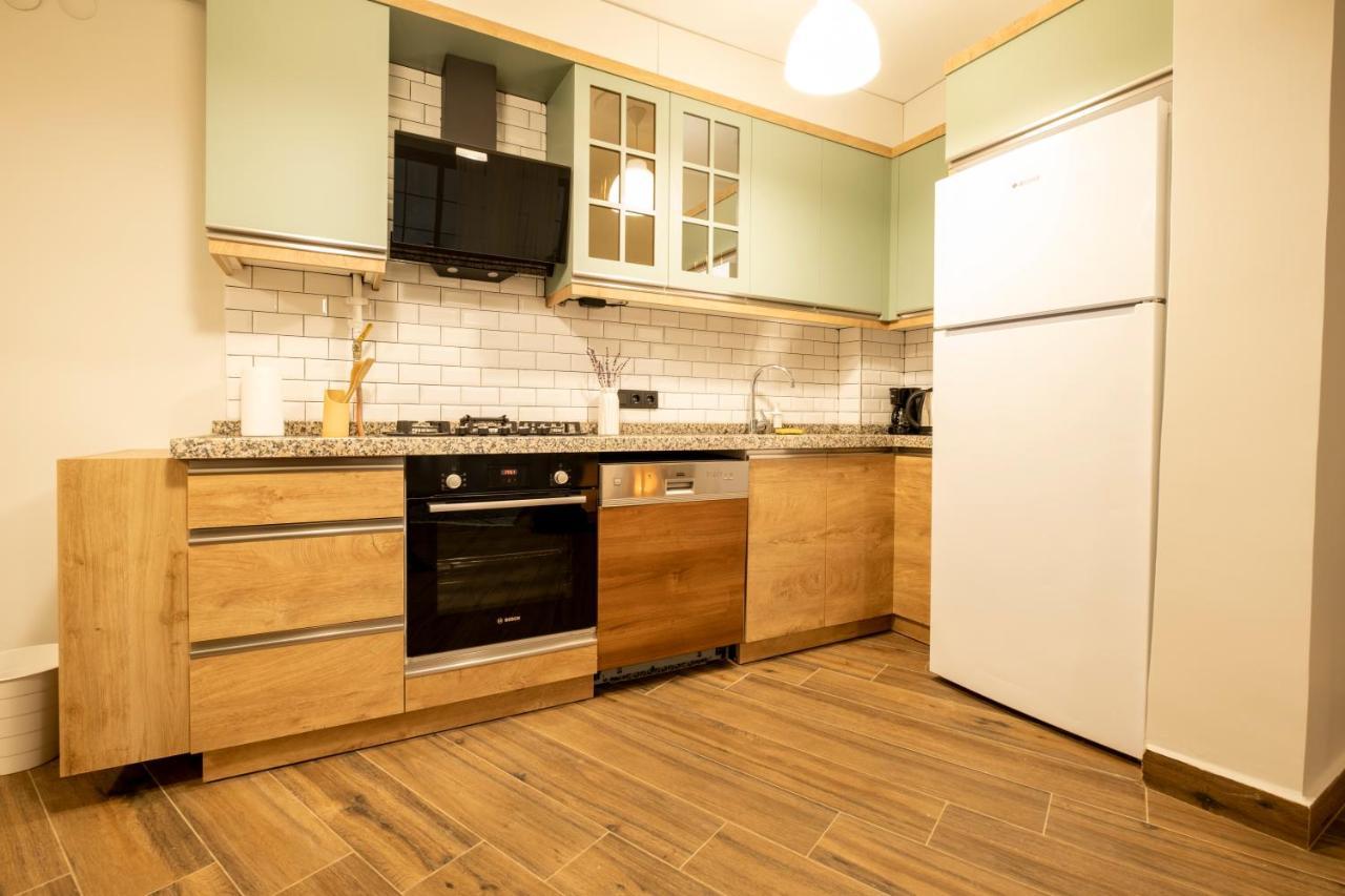 이스탄불 Spacious And Comfy 2Br In The Heart Of Cihangir 아파트 외부 사진
